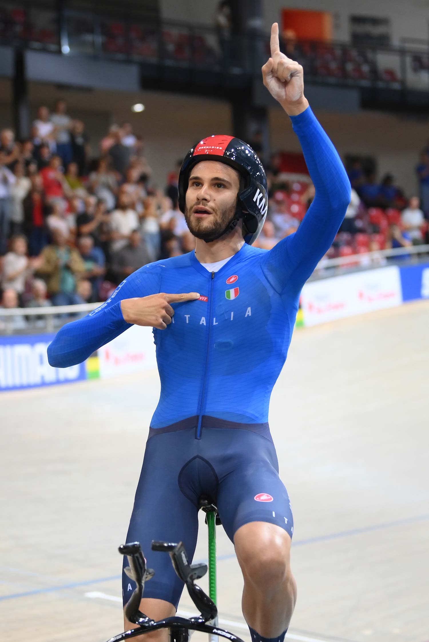 Filippo Ganna adds 4,000m track cycling world record to hour