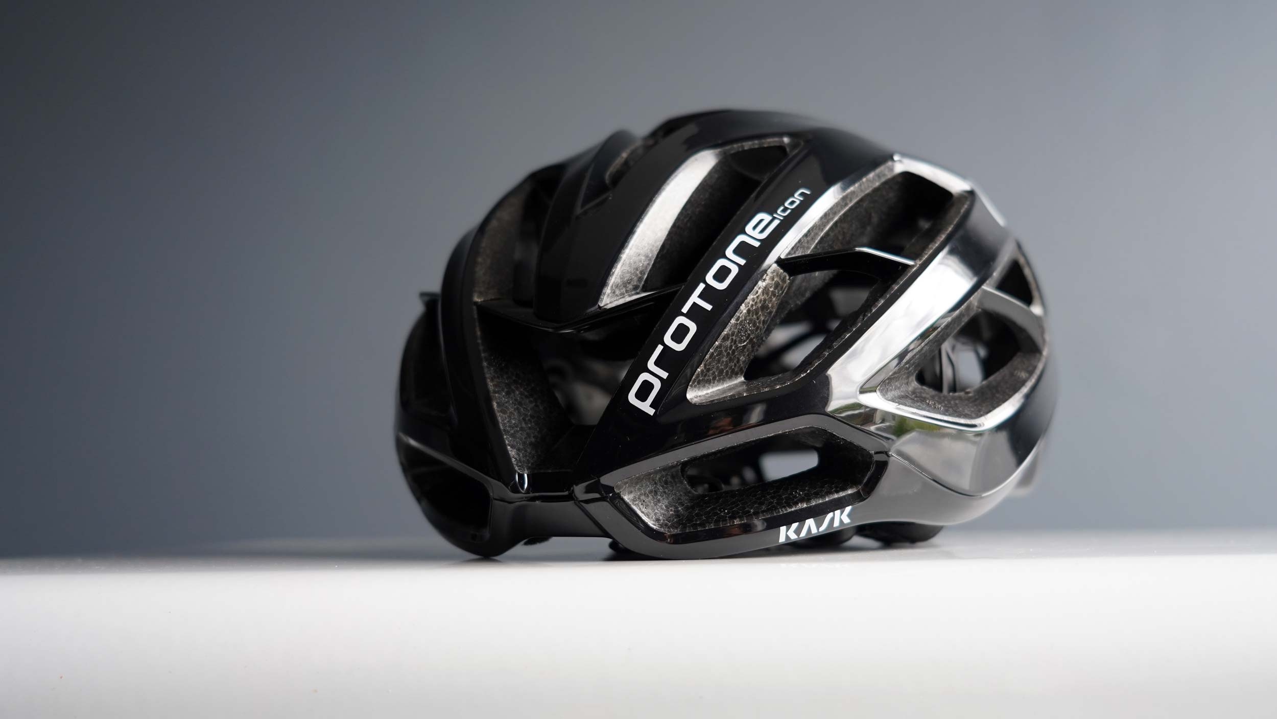 Kask Protone Icon helmet review (part 1) – unboxing, fitting