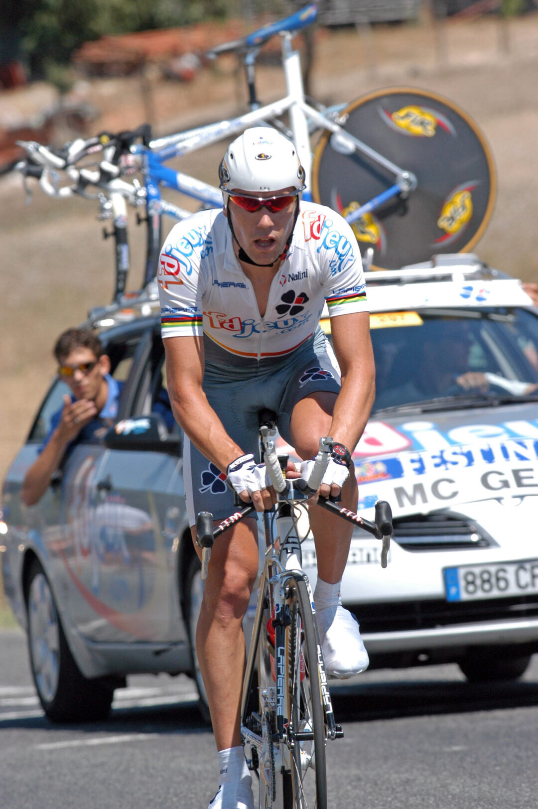 TDF Flashback (2003): McGee remembers his prologue win in Paris - Ride ...